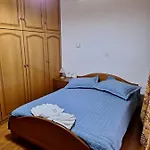 Elea * Parálion Ástros